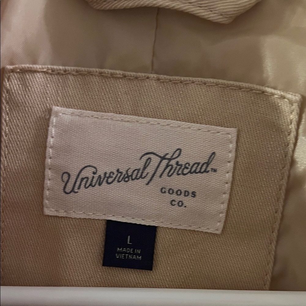 Universal Thread Utility Jacket in Cream - Picture 2 of 5